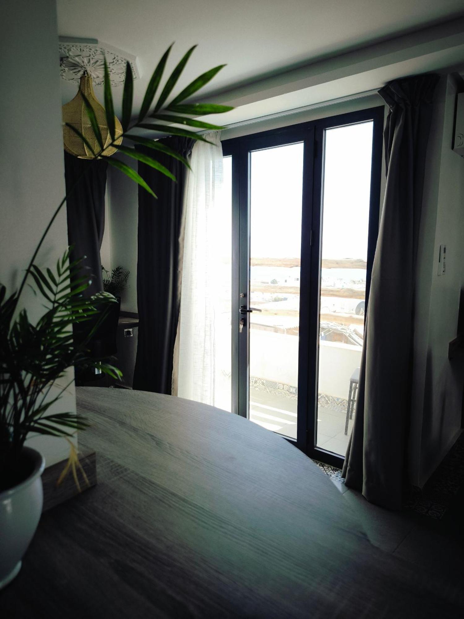 Bigblue Surf Hostel & Coworking Space - Taghazout (Adults Only) Azazoul Bagian luar foto